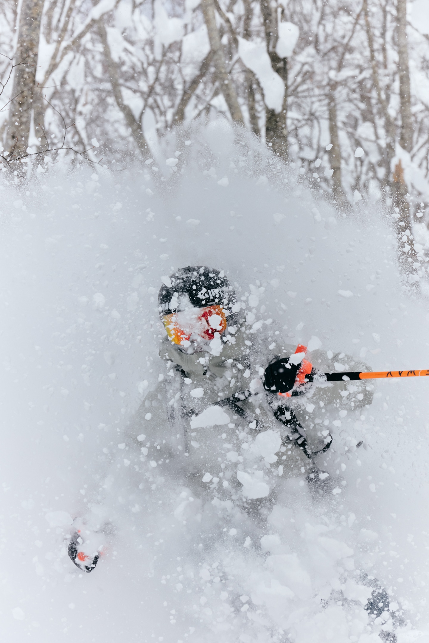 G05302 GORE-TEX 3L Jacketの着用イメージ