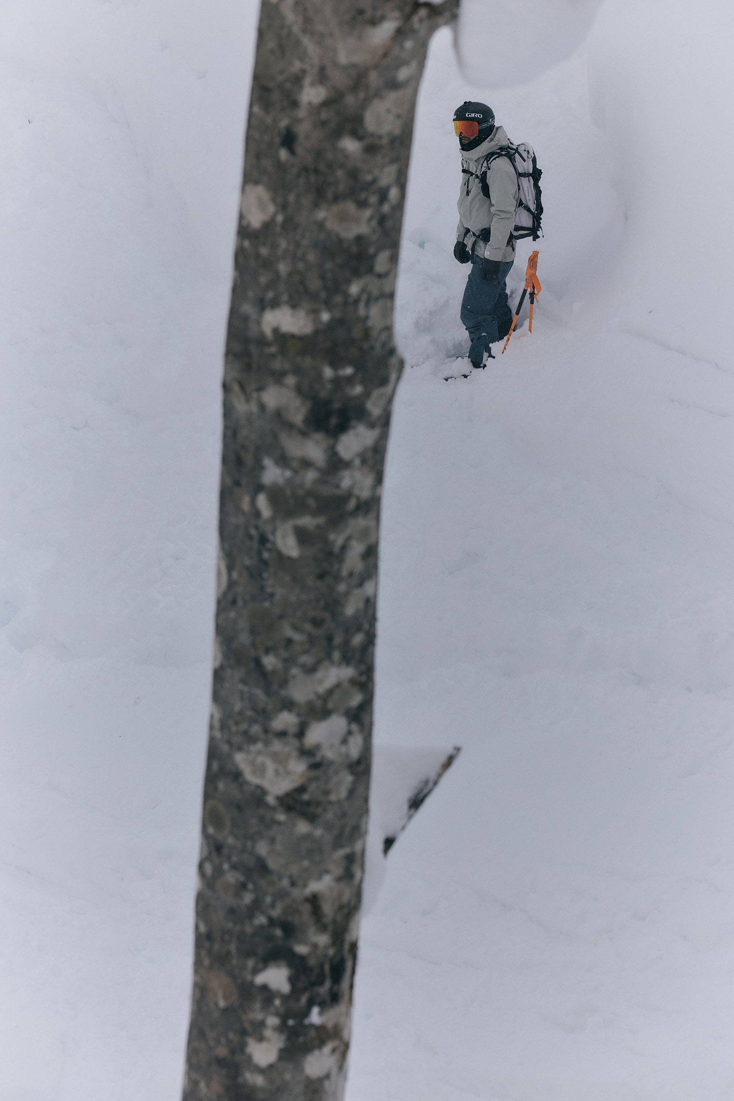 G05302 GORE-TEX 3L Jacketの着用イメージ