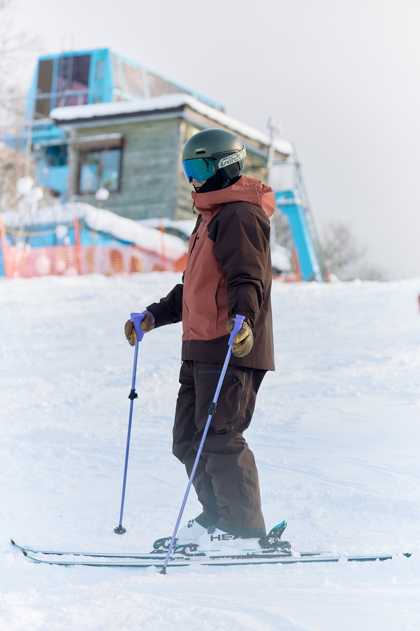 G15300 Insulated GORE-TEX 2L Jacketの着用イメージ