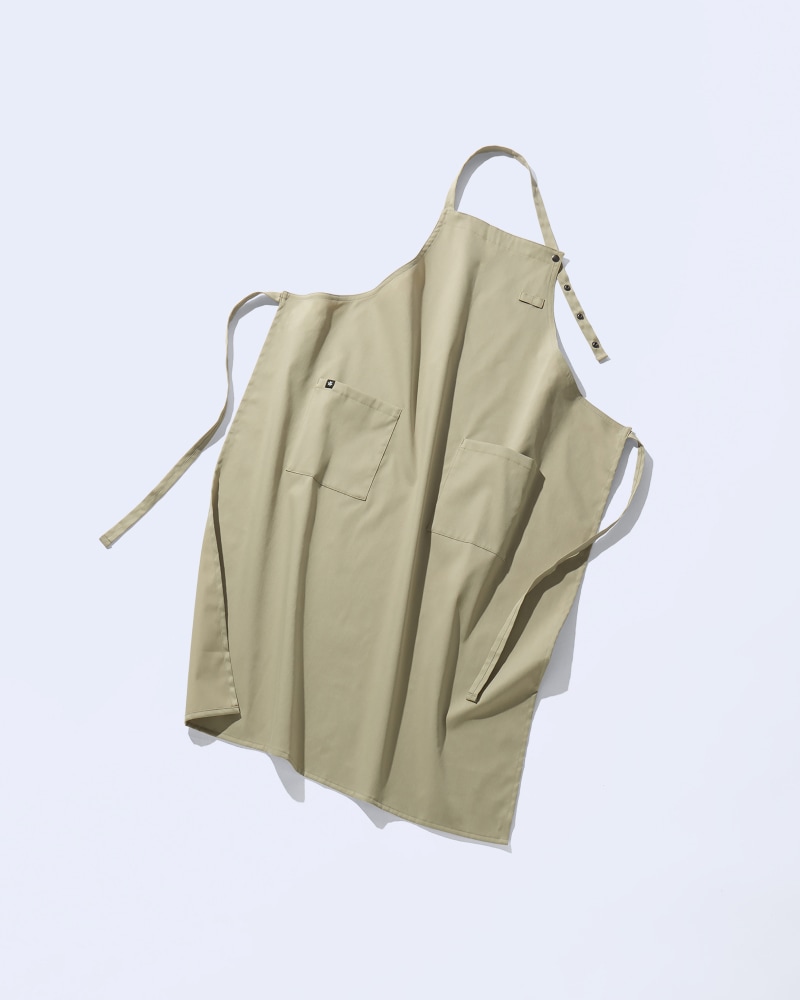 予約特典のエプロンの写真（ベージュ）