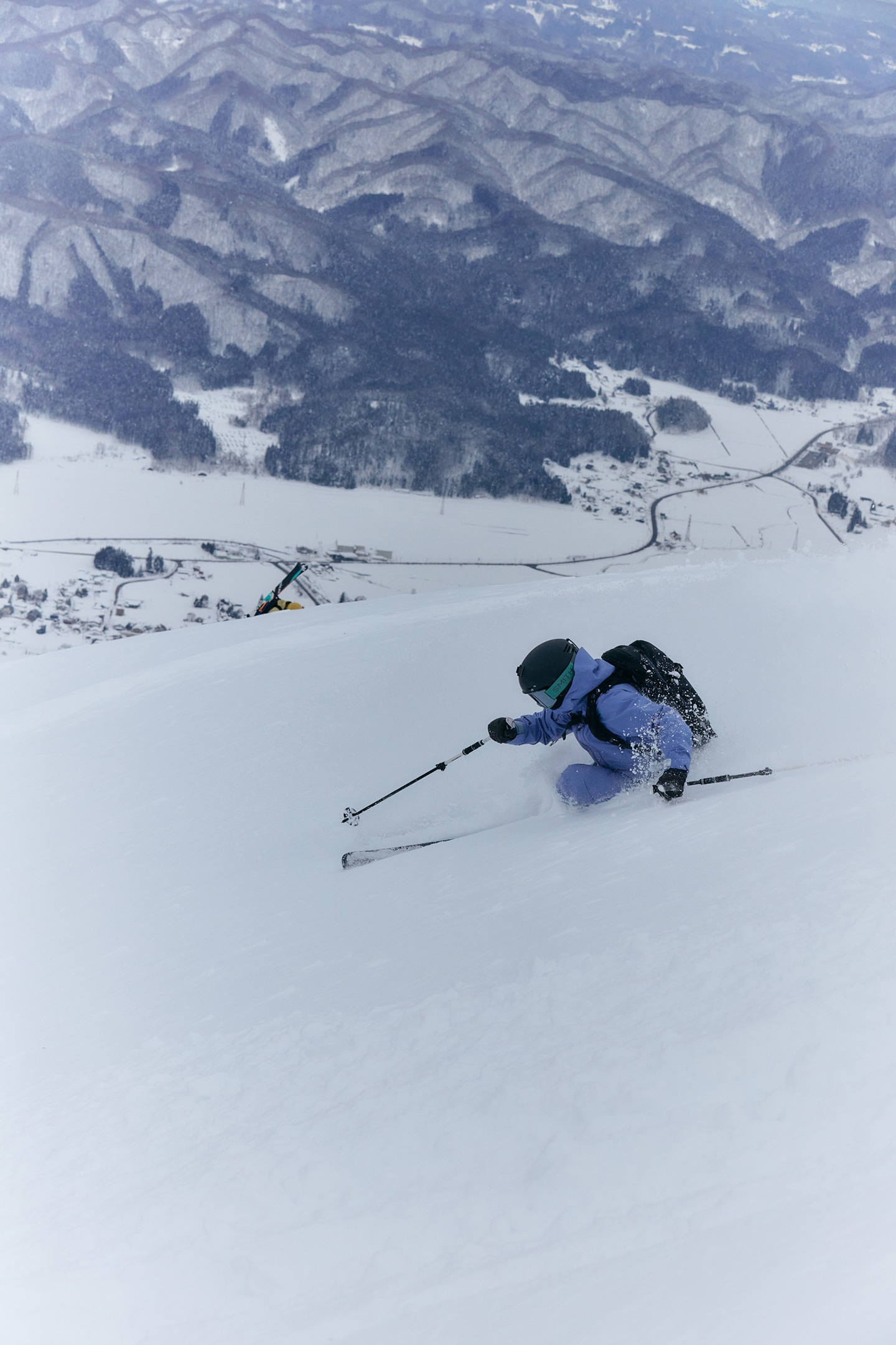 GW05300 W's GORE-TEX PRO 3L Jacketの着用イメージ