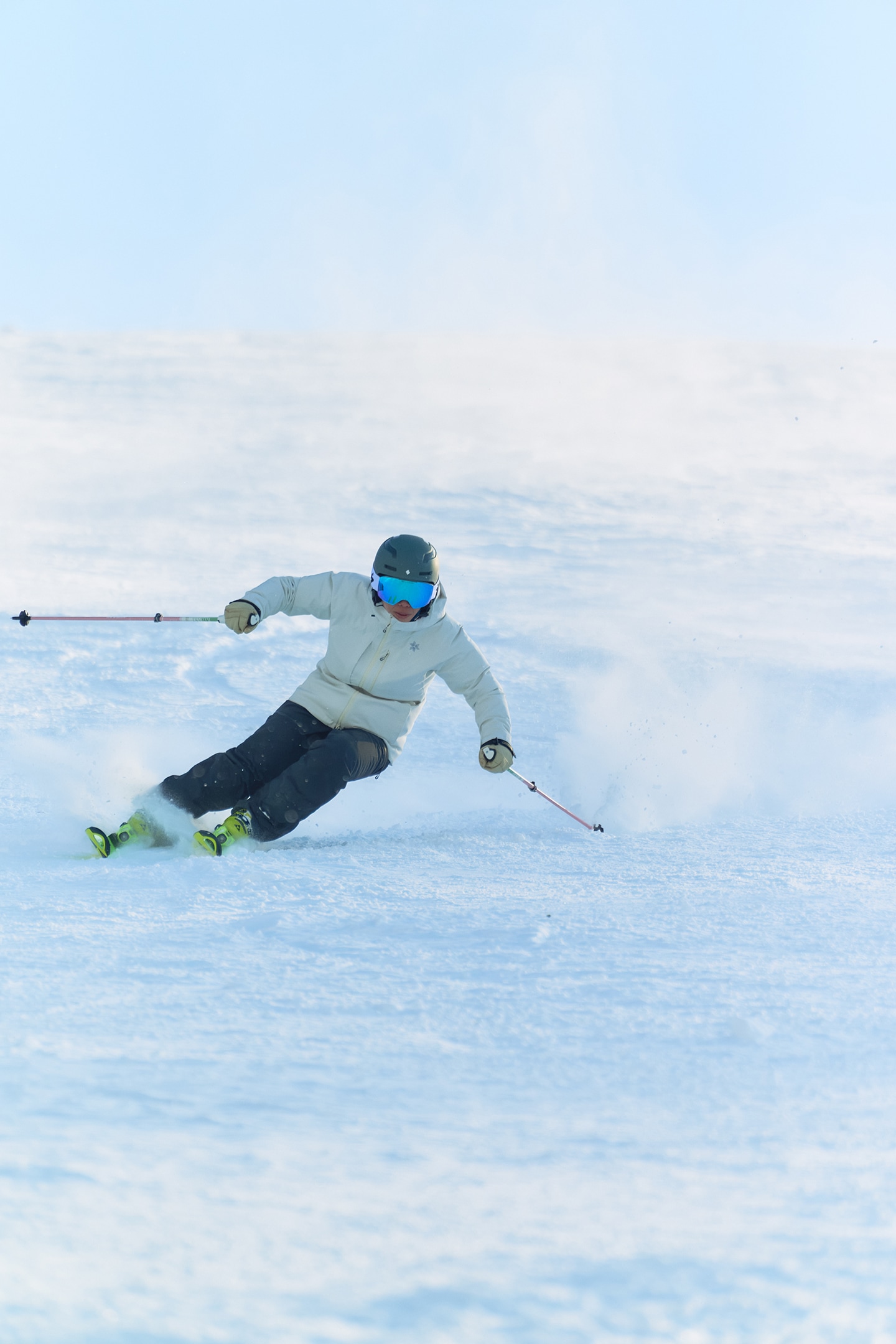 GW15306 W's G-Axis Jacketの着用イメージ