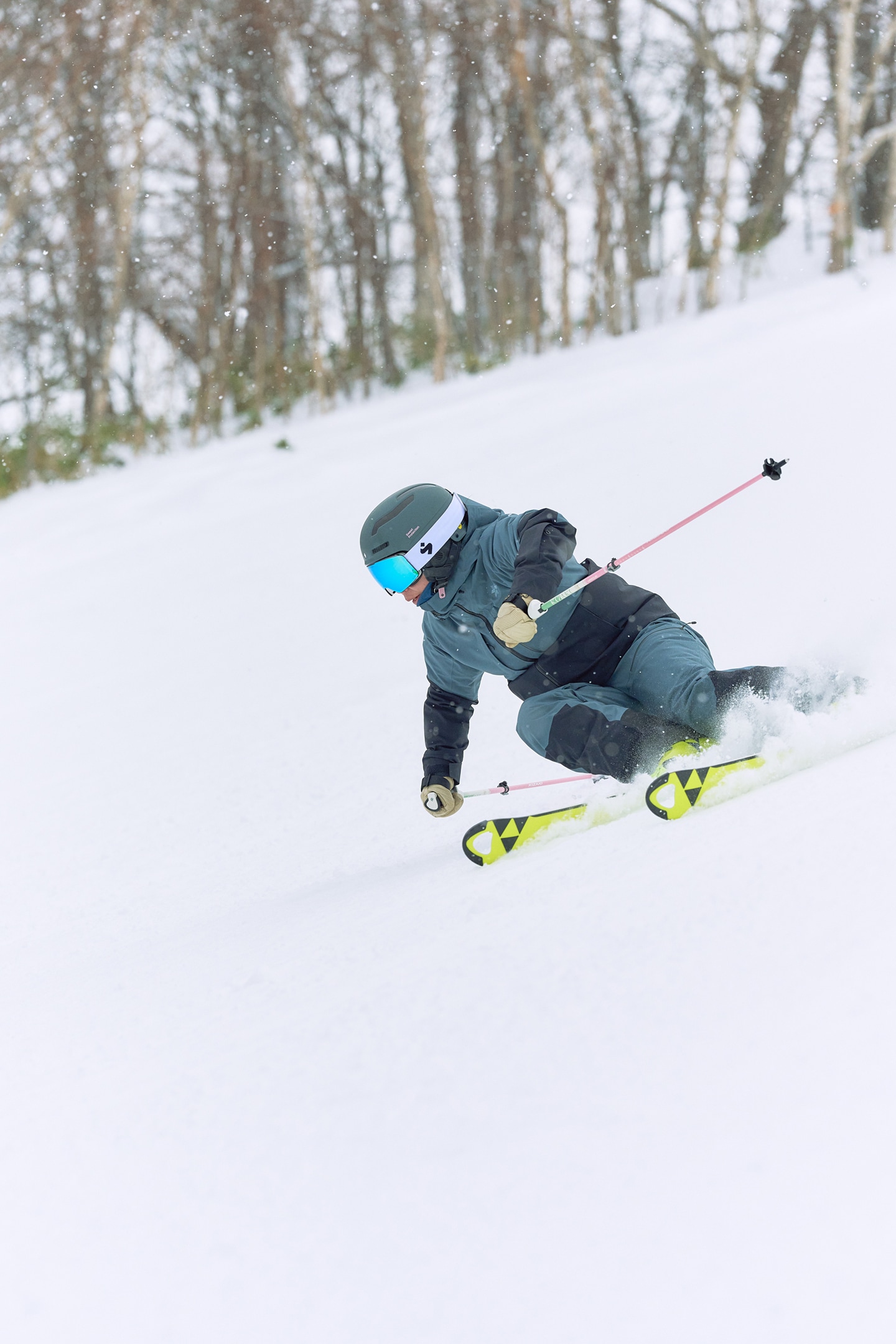 GW15306 W's G-Axis Jacketの着用イメージ